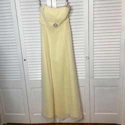 Style 4074 Alexia Designs Yellow Size 10 Strapless Straight Dress on Queenly