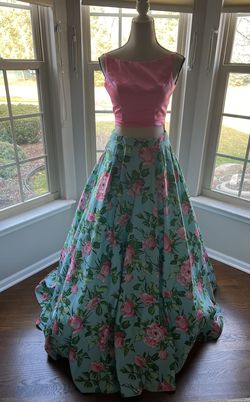 Sherri Hill Multicolor Size 0 70 Off Ball gown on Queenly
