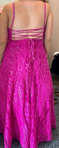 2Cute Pink Size 16 Prom Plunge Jersey Ball gown on Queenly