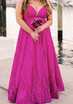 2Cute Pink Size 16 Plunge 50 Off Ball gown on Queenly
