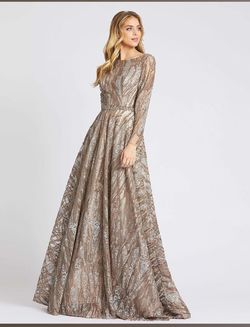 Style 79251 Mac Duggal Gold Size 10 Long Sleeve Free Shipping Floor Length Train Dress on Queenly