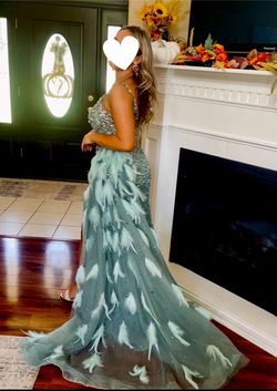 Catwalk Couture Blue Size 6 Black Tie Light Green Plunge Prom Side slit Dress on Queenly