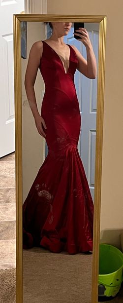 Sherri Hill Red Size 4 Prom Plunge Floor Length Mermaid Dress on Queenly