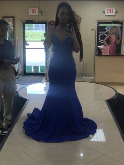 La Femme Blue Size 4 Jersey Plunge Medium Height Mermaid Dress on Queenly