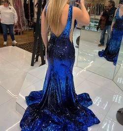 Jovani Blue Size 4 Short Height Ombre Straight Dress on Queenly