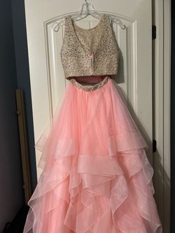 Ellie Wilde Multicolor Size 2 Swoop Prom Jersey Ball gown on Queenly