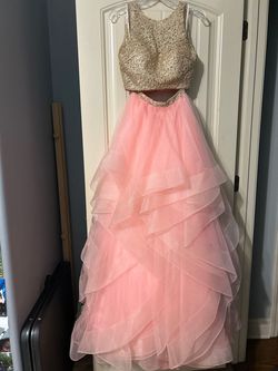 Ellie Wilde Multicolor Size 2 Swoop Floor Length Pageant Ball gown on Queenly