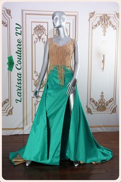 Style G003 Larissa Couture LV Green Size 6 Side Slit Ball gown on Queenly