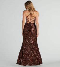 Style 05002-7930 Windsor Brown Size 4 Prom Floor Length 05002-7930 V Neck Sheer Side slit Dress on Queenly