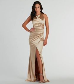 Style 05002-8250 Windsor Nude Size 4 Halter Prom Floor Length Silk Side slit Dress on Queenly