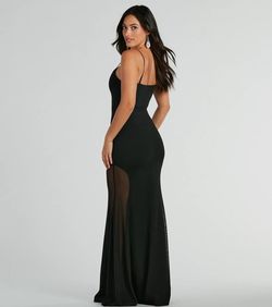 Style 05002-8539 Windsor Black Size 8 Prom Floor Length V Neck Sheer Mermaid Dress on Queenly