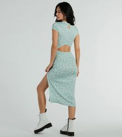 Style 05102-5653 Windsor Green Size 0 Floral Jersey Sleeves High Neck Side slit Dress on Queenly