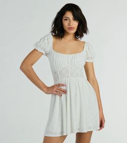 Style 05102-5427 Windsor White Size 0 05102-5427 Ruffles Flare Jersey Straight Dress on Queenly