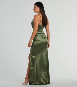 Style 05002-8461 Windsor Green Size 0 05002-8461 Floor Length Silk Side slit Dress on Queenly
