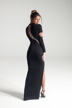 Style PS326B Portia and Scarlett Black Size 0 Tall Height Side slit Dress on Queenly