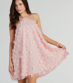 Style 05101-3053 Windsor Pink Size 4 Halter Flare Floral Cocktail Dress on Queenly