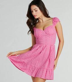 Style 05101-3121 Windsor Pink Size 12 Padded 05101-3121 Cap Sleeve Mini Plus Size Cocktail Dress on Queenly