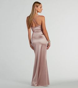 Style 05002-8352 Windsor Pink Size 4 Satin V Neck Prom Side slit Dress on Queenly
