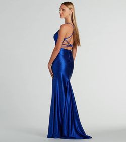 Style 05002-8051 Windsor Blue Size 12 Plus Size Plunge Side slit Dress on Queenly