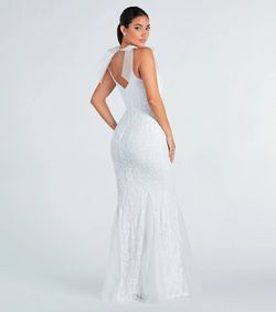 Style 05002-7307 Windsor White Size 0 Sweetheart Spaghetti Strap Sequined Pattern Mermaid Dress on Queenly