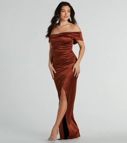 Style 05002-8316 Windsor Brown Size 4 Wedding Guest Satin Floor Length Side slit Dress on Queenly
