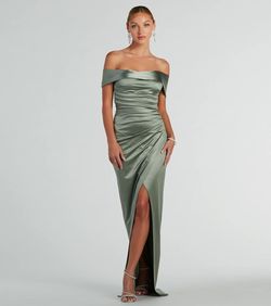 Style 05002-8322 Windsor Green Size 8 Wedding Guest Floor Length Side slit Dress on Queenly