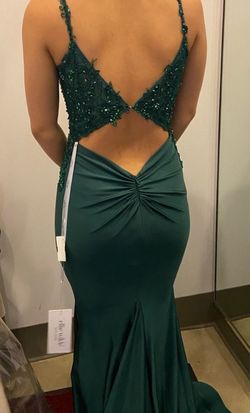 Ellie Wilde Green Size 2 Pageant Floor Length Plunge Prom Mermaid Dress on Queenly