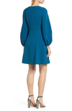 Style 1-4049991596-98 Eliza J Blue Size 10 Polyester Long Sleeve 1-4049991596-98 Mini Cocktail Dress on Queenly
