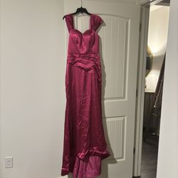Likeseedd Pink Size 4 Floor Length Mermaid Dress on Queenly