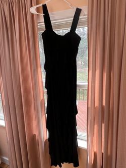 Betsy and Adam Black Size 4 Jersey Prom A-line Dress on Queenly