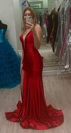 Style 56184 Sherri Hill Bright Red Size 0 Satin Mermaid Dress on Queenly
