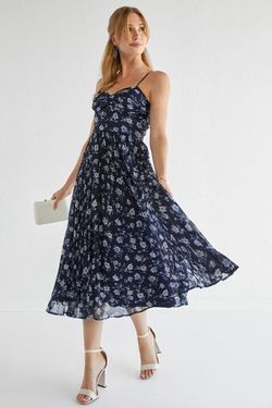 Francescas Blue Size 2 Midi Homecoming Wedding Guest Swoop Jersey Cocktail Dress on Queenly