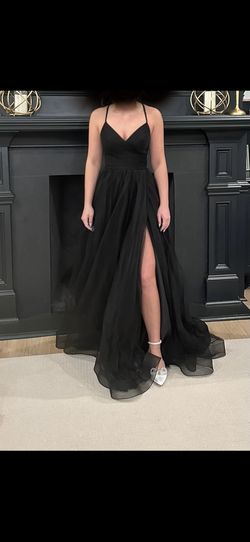 Style 28561 La Femme Black Size 2 Prom Plunge Jersey Ball gown on Queenly