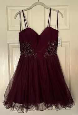Style 155349 Blondie Nites Purple Size 4 Tulle Burgundy Cocktail Dress on Queenly