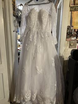 White Size 18 Ball gown on Queenly