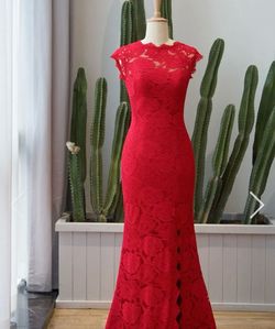 Red Size 12 Mermaid Dress on Queenly