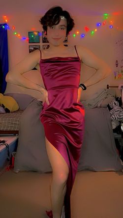 Windsor Red Size 4 Plunge Satin Side slit Dress on Queenly