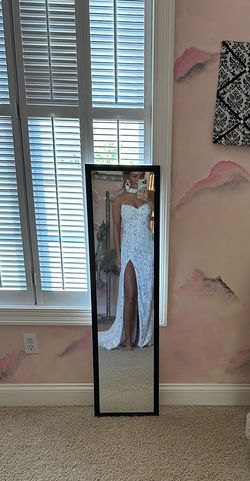 Style 11351 Ashley Lauren White Size 2 Prom Straight Dress on Queenly