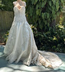 Amalia Carrara White Size 12 Floor Length Plunge Long Sleeve Wedding Train Dress on Queenly