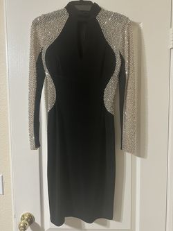 Black Size 2 Straight Dress on Queenly