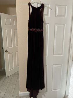 Alyce Paris Red Size 2 Floor Length High Neck Side slit Dress on Queenly