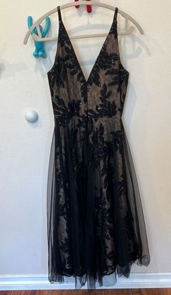 Dress the population Black Size 0 Lace Floor Length A-line Dress on Queenly