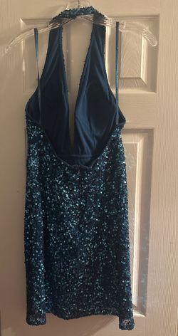Ashley Lauren Blue Size 6 Teal Nightclub Sequined Cocktail Dress on Queenly