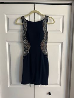 Blush Blue Size 0 50 Off High Neck Jewelled Jersey Cocktail Dress on Queenly