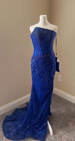 Feroce Couture Blue Size 8 Prom Side slit Dress on Queenly