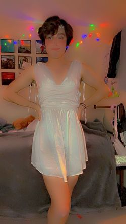 Cider White Size 8 Jersey Bachelorette Cocktail Dress on Queenly