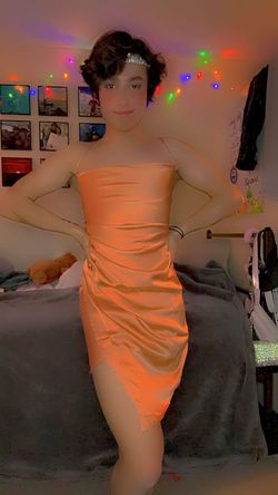 BaddieVille Orange Size 4 Square Homecoming Square Neck Nightclub Cocktail Dress on Queenly