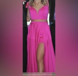 La Femme Pink Size 4 Mini Floor Length V Neck Train Dress on Queenly
