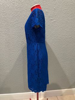 Diane Von Furstenberg Blue Size 8 70 Off 50 Off Cocktail Dress on Queenly
