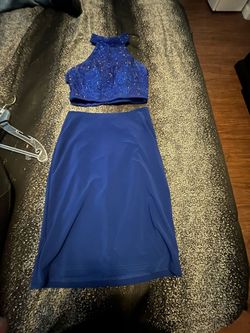 Alyce Paris Blue Size 0 High Neck Mini Cocktail Dress on Queenly